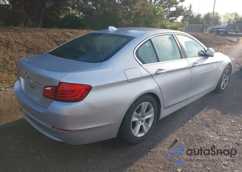 2012 BMW 528I xDrive z USA, uszkodzony, nr VIN WBAXH5C58CDW11755